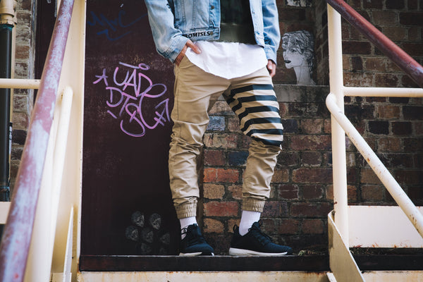 Carré Bande Pro Joggers: Not Your Average Pants