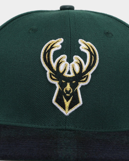 Pro Standard Milwaukee Bucks Pro Prep Plaid Brim Snapback Forest Green