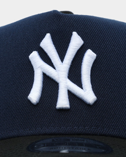 New Era New York Yankees 9FORTY A-Frame 2-Tone Snapback Dark Blue