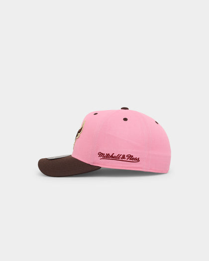 Mitchell & Ness Chicago Bulls 'Bacon Sugar' Fitted Pink