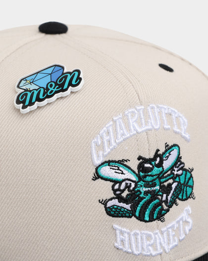 Mitchell & Ness Charlotte Hornets 'Diamond' Fitted Bone/Black