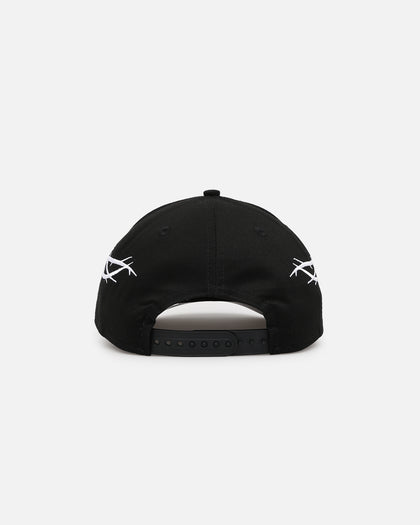 New Era Chicago Cubs 'Twisted Thorns' Pre-Curved Golfer Snapback Black