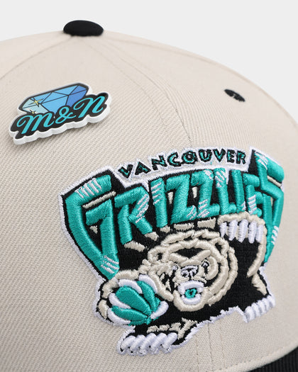 Mitchell & Ness Vancouver Grizzlies 'Diamond' Fitted Bone/Black