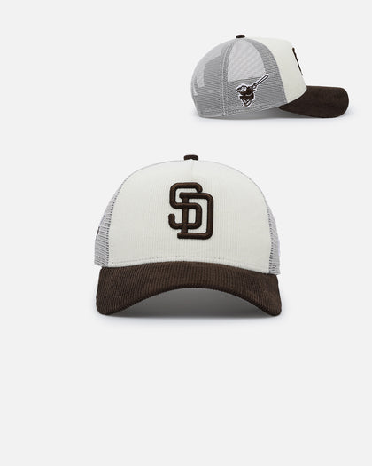 New Era San Diego Padres 9FORTY A-Frame Trucker Snapback Chrome/Walnut