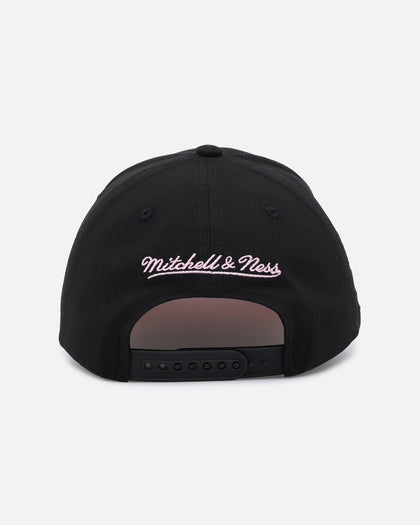 Mitchell & Ness Los Angeles Lakers 'Love & Devotion' Snapback Black/Pink