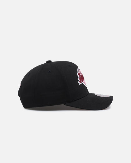 Mitchell & Ness Los Angeles Lakers 'Love & Devotion' Pro Crown Snapback Black