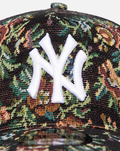 New Era New York Yankees 'Black Floral Tapestry' 9FORTY A-Frame Trucker Snapback Tapestry