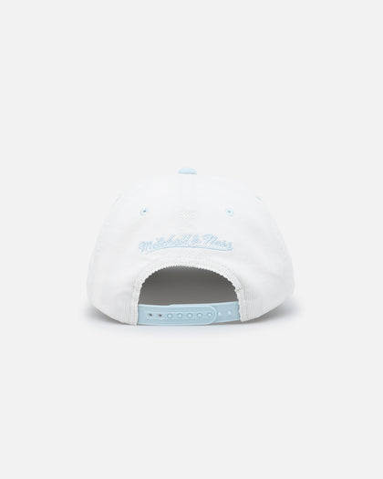 Mitchell & Ness Charlotte Hornets Pastel Corduroy Snapback White Cream/Light Blue