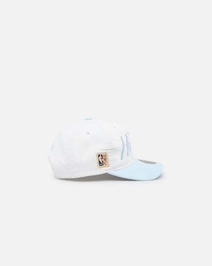 Mitchell & Ness Charlotte Hornets Pastel Corduroy Snapback White Cream/Light Blue