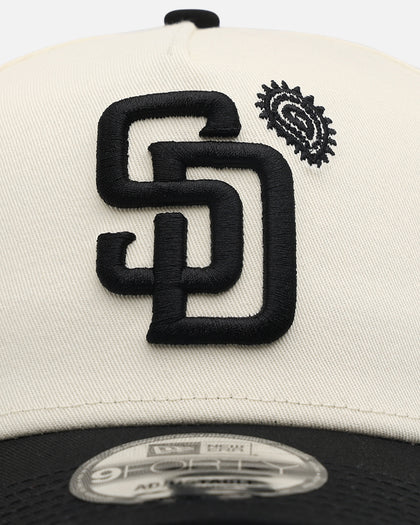 New Era San Diego Padres 'Paisley Hit' 9FORTY A-Frame Snapback Chrome White/Black
