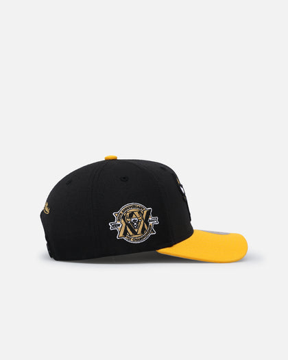 Mitchell & Ness Chicago Bulls "Enter The Dragon" Pro Crown Snapback Black/Ochre