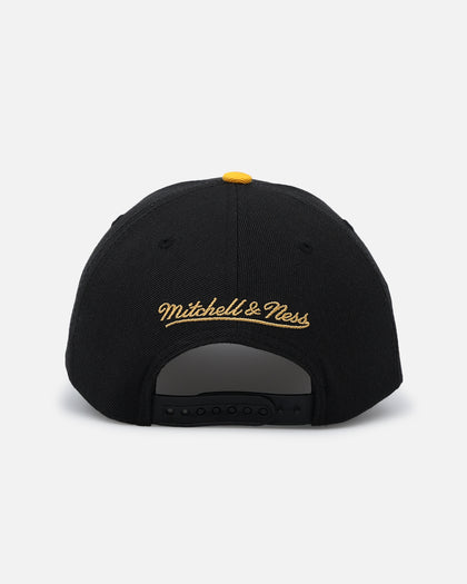 Mitchell & Ness Memphis Grizzlies "Enter The Dragon" Pro Crown Snapback Black/Ochre