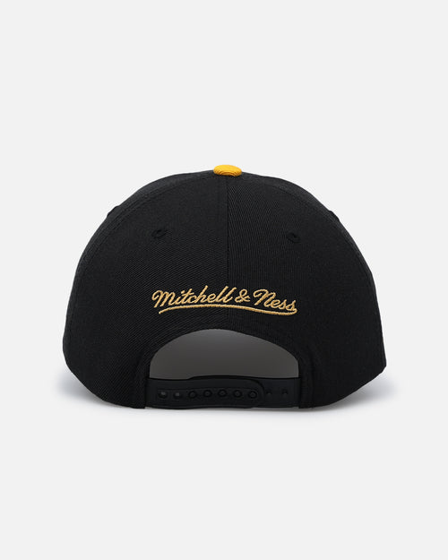 Mitchell & Ness Memphis Grizzlies "Enter The Dragon" Pro Crown Snapback Black/Ochre