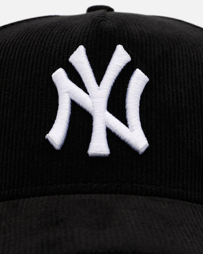 New Era New York Yankees 'Black Cord' 9FORTY A-Frame Corduroy Snapback Black