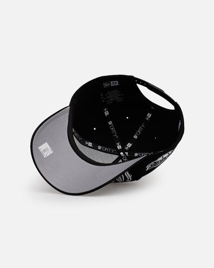 New Era Los Angeles Lakers 'Oversized Gothic Script Crown' 9FORTY A-Frame Snapback Black/White