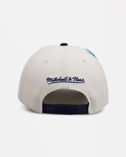 Mitchell & Ness Houston Rockets 'Shark Tooth' Pro Pinch Snapback Cream/Navy