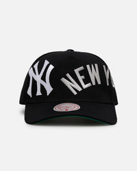 Mitchell & Ness New York Yankees 'Busted' Pro Pinch Snapback Black
