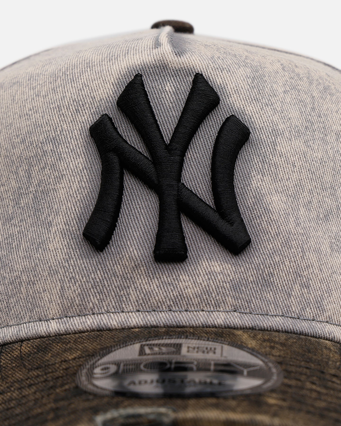 New Era New York Yankees 'Washed Storm Gray' 9FORTY A-Frame