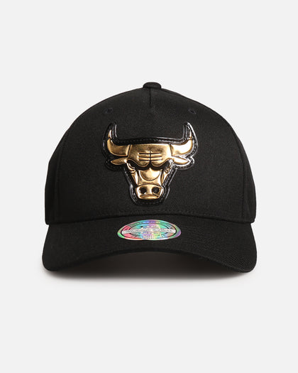 Mitchell & Ness Chicago Bulls 'Weald' Pro Pinch Snapback Black