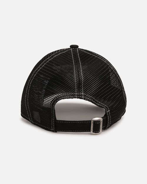 New Era Chicago Bulls 'Contrast Chrome' 9TWENTY Casual Trucker Strapback Black