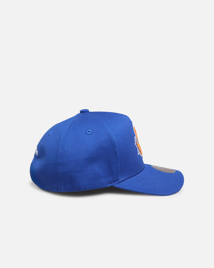 Mitchell & Ness New York Knicks 'Upside Down Logo' Pro Pinch Snapback Blue