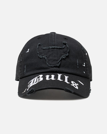 Mitchell & Ness Chicago Bulls 'Gothic Arch' Dad Fit Strapback Washed Black
