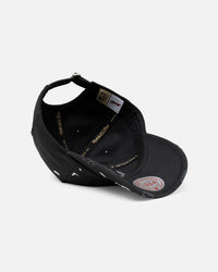 Mitchell & Ness Chicago Bulls 'Gothic Arch' Dad Fit Strapback Washed Black
