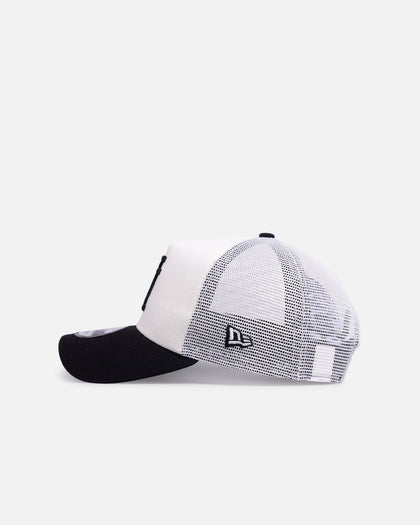 New Era Los Angeles Dodgers 'Upside Down Logo' 9FORTY A-Frame Trucker Snapback White/Black