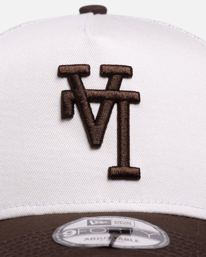 New Era Los Angeles Dodgers 'Upside Down Logo' 9FORTY A-Frame Trucker Snapback White/Brown