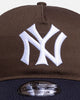 New Era New York Yankees 'Walnut Navy' 9FORTY A-Frame Snapback Brown/Blue