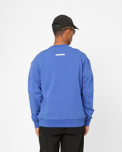 Pyra Classic Curved Crewneck Blue