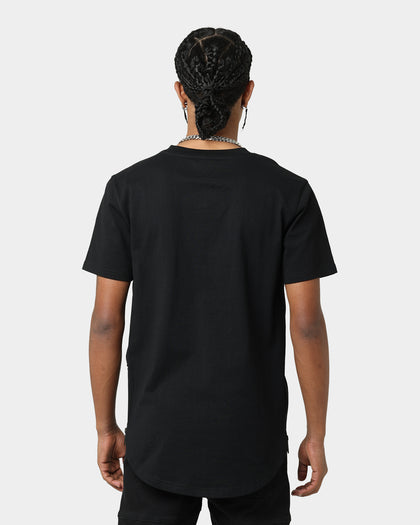 Carré Gothic Collar Droptail T-Shirt Black