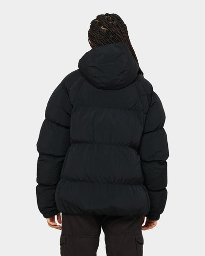 Jordan Essential Puffer Jacket Black/Fire Red