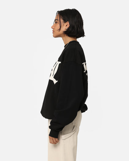 Loiter Art Studio Crewneck Black