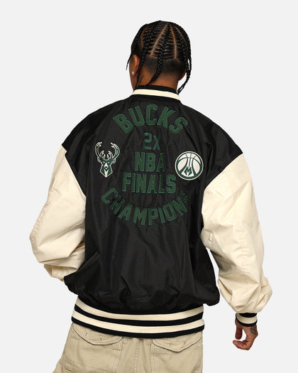 New Era X Alpha Industries Milwaukee Bucks L-2B Bomber Jacket Black
