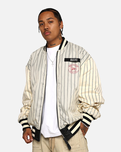 New Era X Alpha Industries Milwaukee Bucks L-2B Bomber Jacket Black