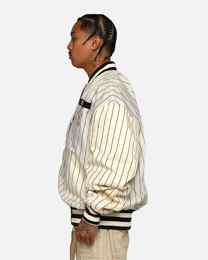 New Era X Alpha Industries Milwaukee Bucks L-2B Bomber Jacket Black