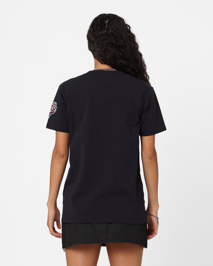 New Era Women's New York Yankees Logo Select T-Shirt Navy