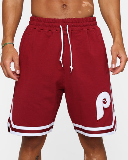 New Era Philadelphia Phillies Logo Select Shorts Red