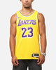 Nike Los Angeles Lakers Lebron James Dri-FIT Swingman Jersey Amarillo