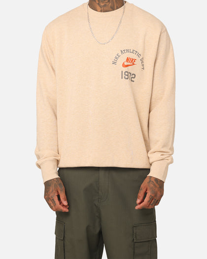 Nike Sportswear Club Fleece Crewneck Sesame