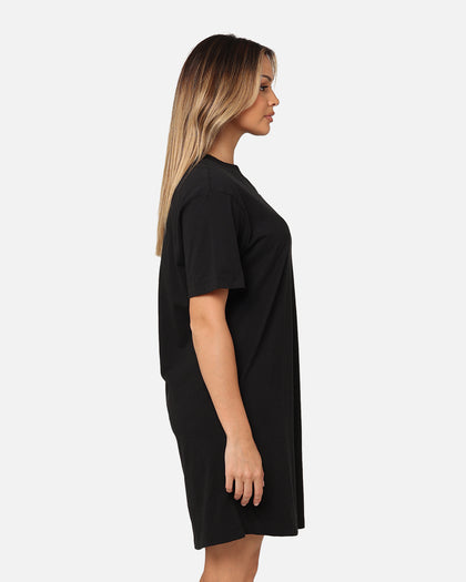 Nike Women's Sportswear Essential Oversized T-Shirt Dress Black/White