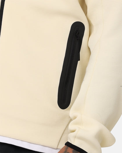 Nike Sportswear Tech Fleece Windrunner Jacket Coconut Milk/Black