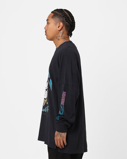 Majestic Athletic Anaheim Ducks Fly Long Sleeve Crewneck Faded Black
