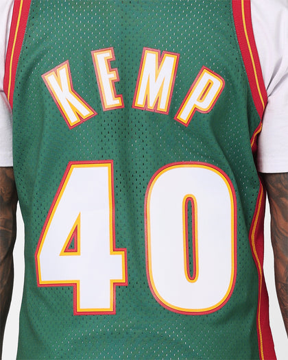 Mitchell & Ness Shawn Kemp Seattle SuperSonics #40 '95-'96 Road Swing Jersey Green