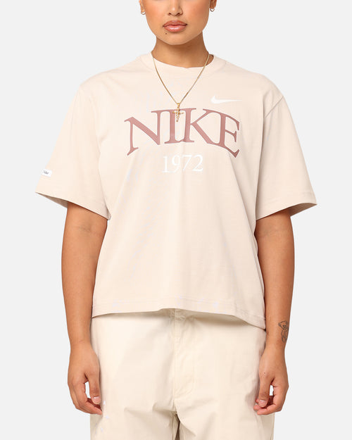 Nike Women's Sportswear Classic Boxy T-Shirt Light Orewood Brown