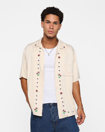 X-Large Flower Open Collar Short Sleeve Shirt Off White