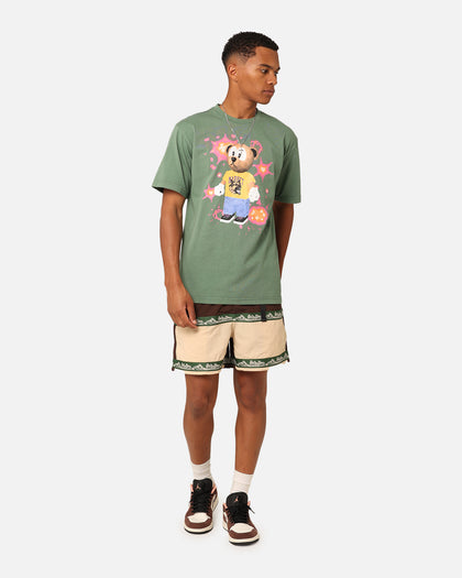 Market 32-Bit Bear T-Shirt Fern