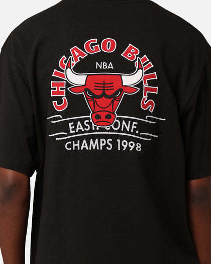 Mitchell & Ness Chicago Bulls Arch T-Shirt Faded Black