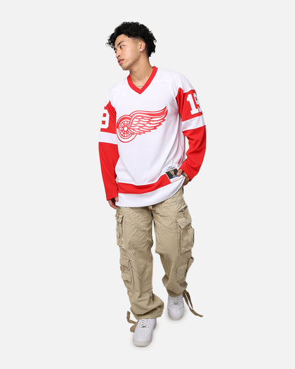 Mitchell & Ness Detroit Red Wings Steve Yzerman '83-84 Jersey White